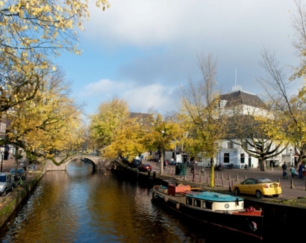 Neighborhood with Canal View Kerkstraat apartment Amsterdam