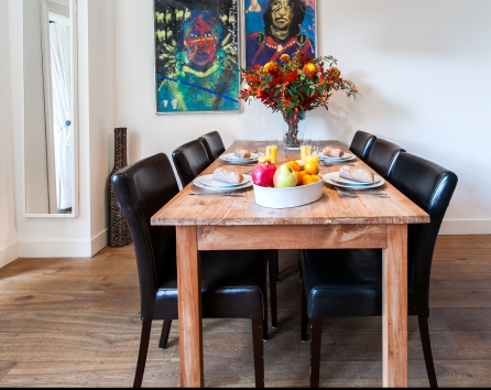 Dining Table Jordaan Noordermarkt Apartment B Amsterdam