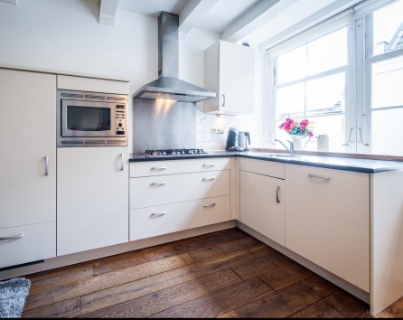 Kitchen Jordaan Noordermarkt Apartment B Amsterdam