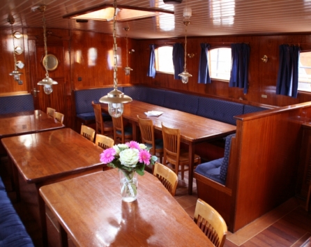 Enjoy your meals in a cosy atmosphere!